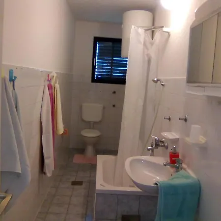 With Parking Space Orebic, Peljesac - 13210 Appartement *